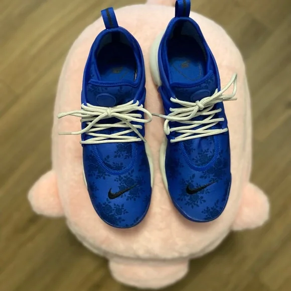 Royal blue womens prestos! Worn 2-3x, great condition! - Picture 3 of 5